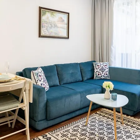 Sevastopol Apartment *