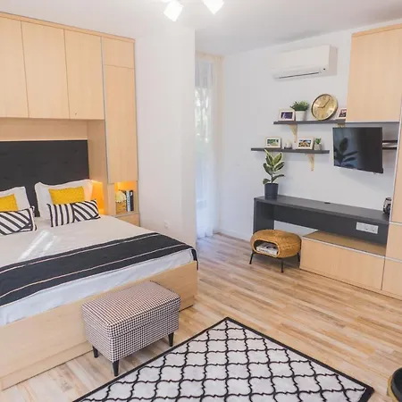 Apartament Sevastopol *