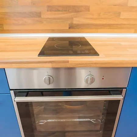 Sevastopol Apartment Warna