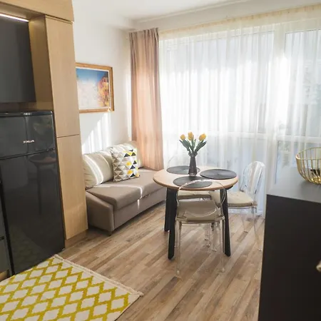 Sevastopol Apartment *