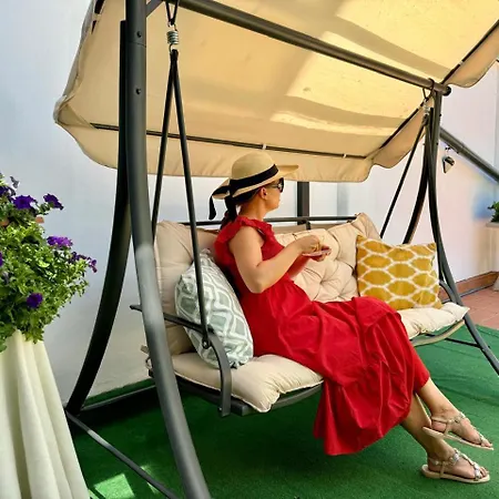 Sevastopol Apartment Warna